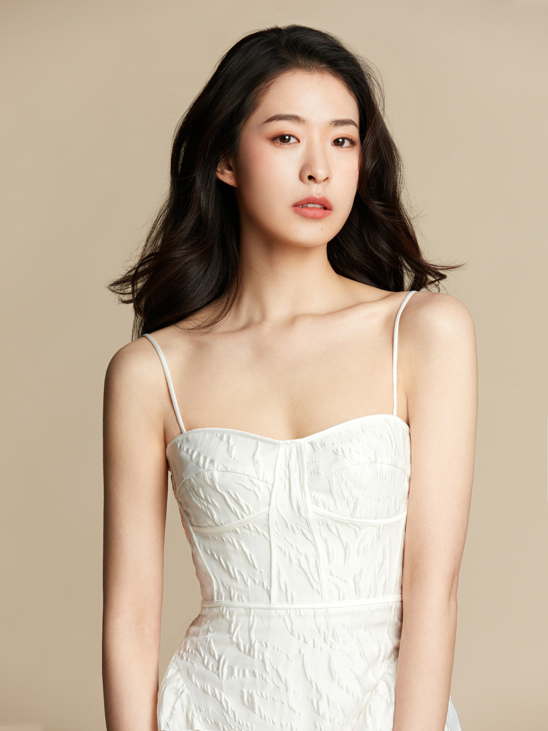 闻香榭浪漫开播王瑄首担女主演绎奇幻爱情故事