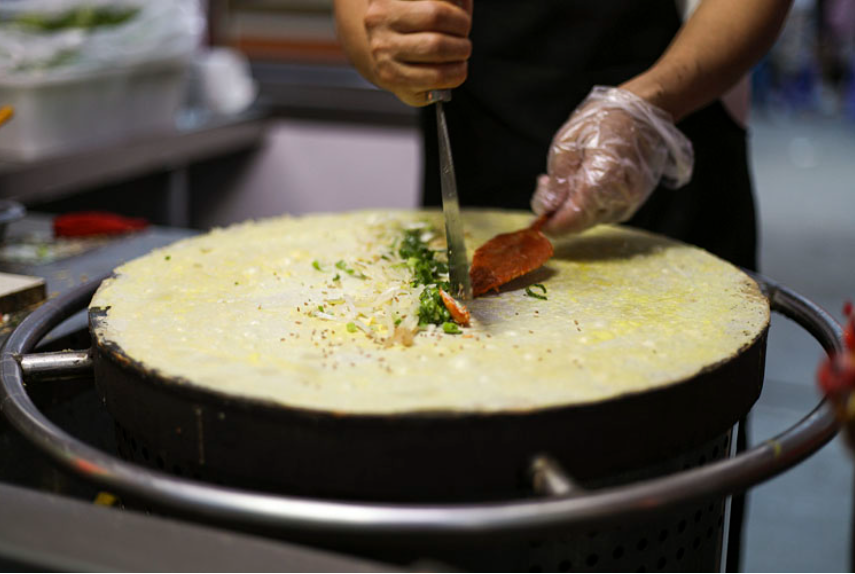 你吃过真正的天津煎饼果子吗?