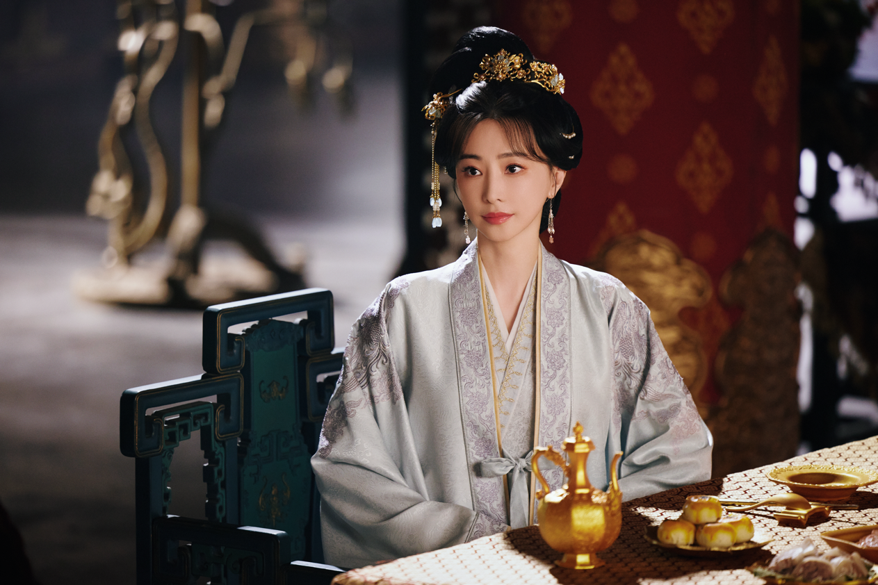 林静惜花芷饰恋爱脑萧王妃三搭胡一天演绎爱恨纠葛